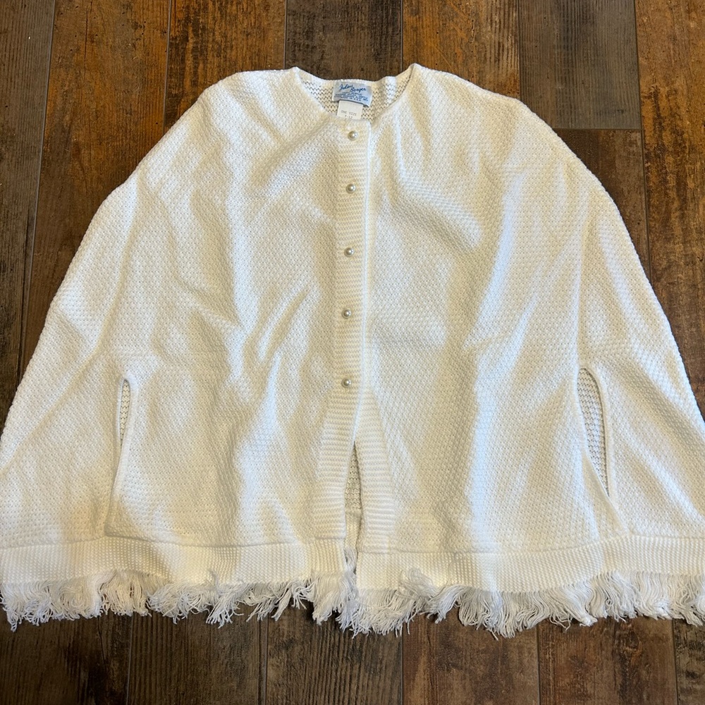 Brand new Girls Julius Berger white communion Shaw size 7-12
Brand new condition